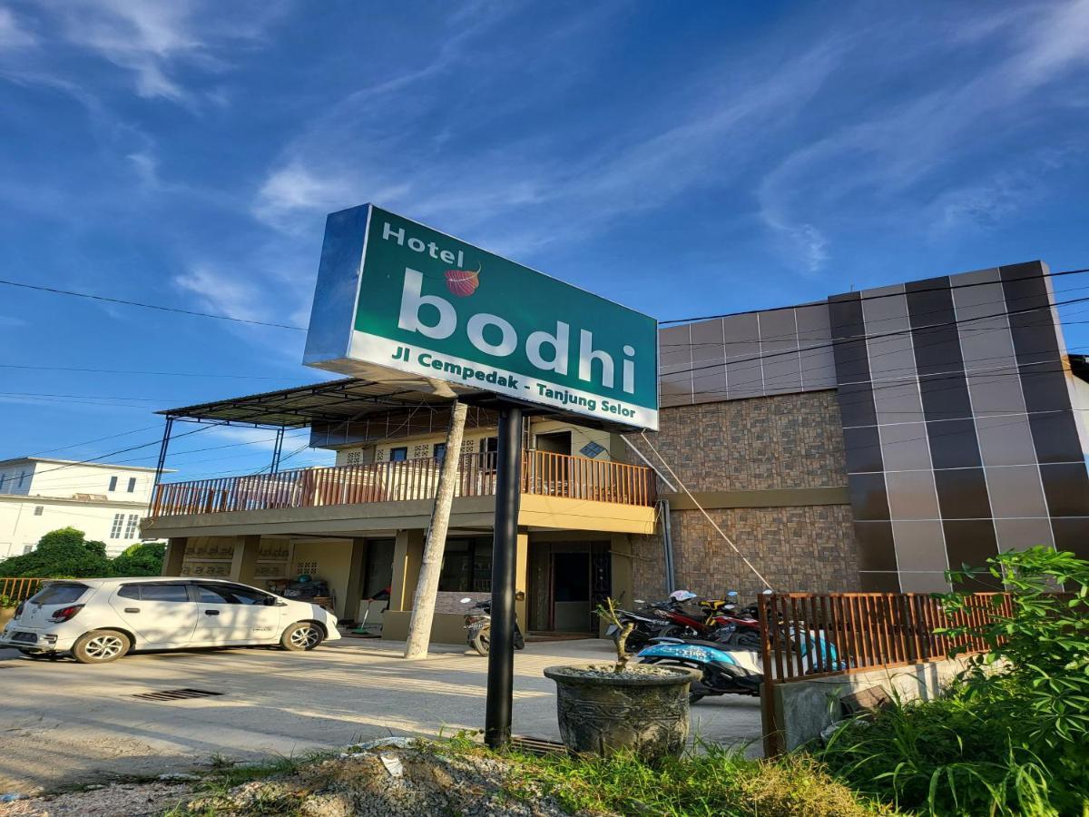 Hotel Bodhi Tanjung Selor Kültér fotó